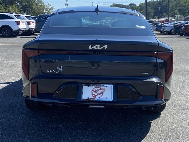 2025 Kia K4 GT-Line Turbo photo 3
