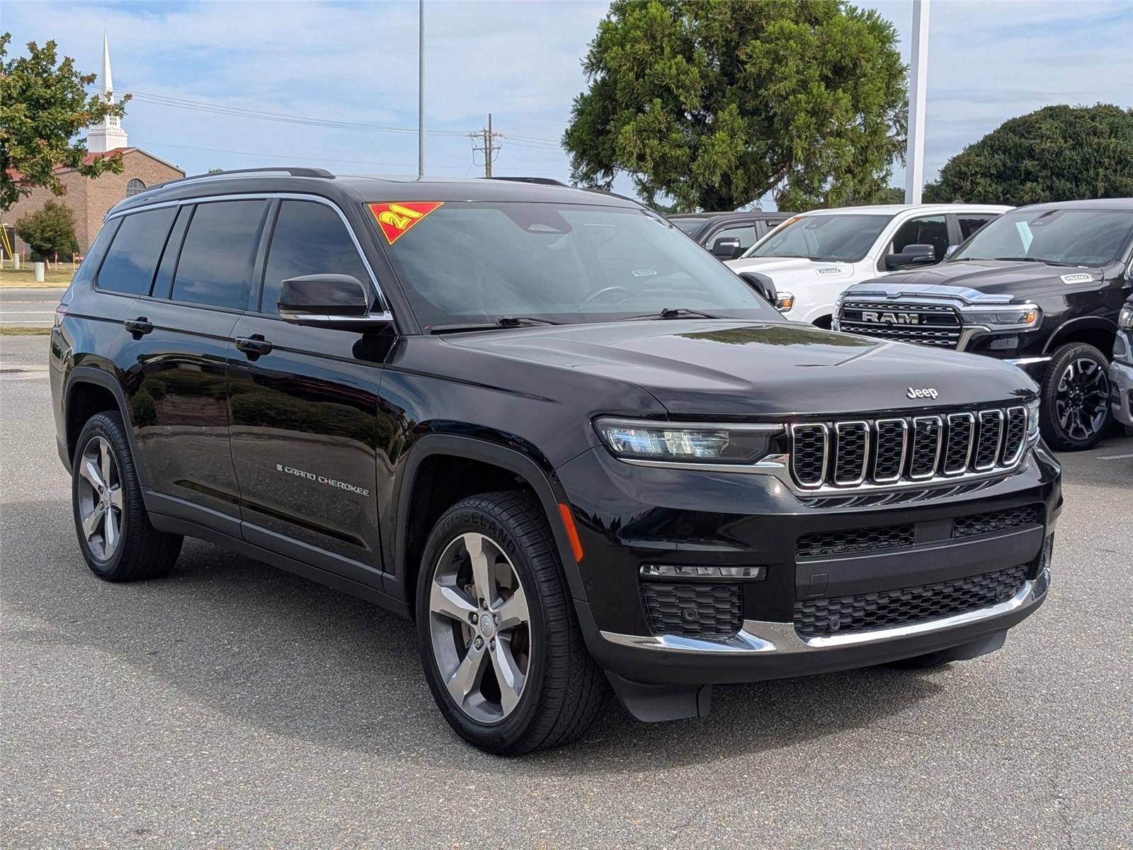 2021 Jeep Grand Cherokee Limited photo 3