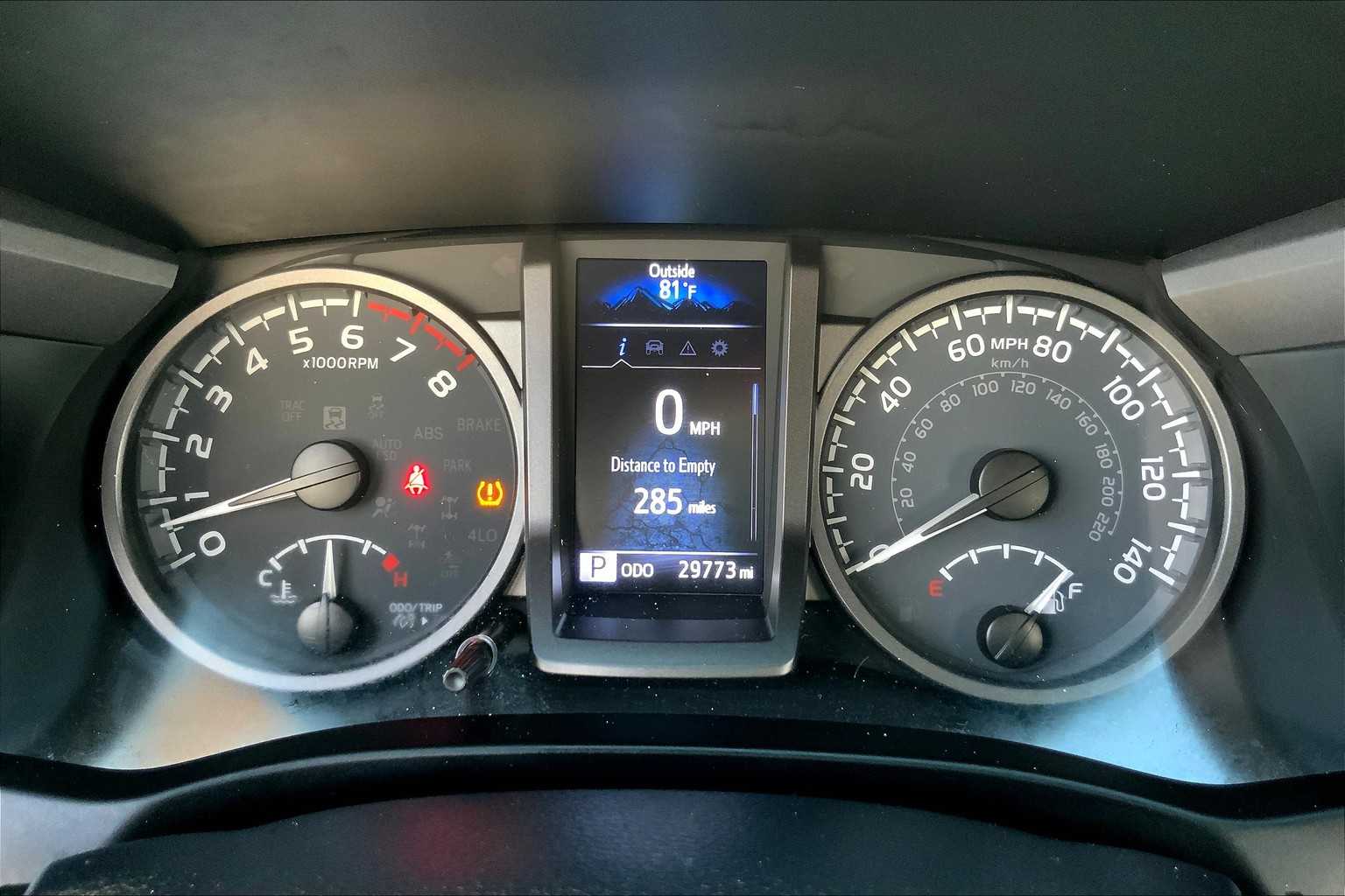 2023 Toyota Tacoma TRD photo 24