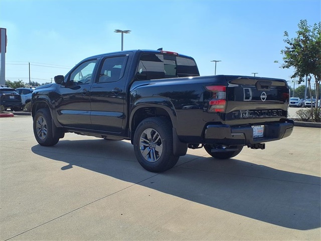 2026 Nissan Frontier Crew Cab SV photo 2