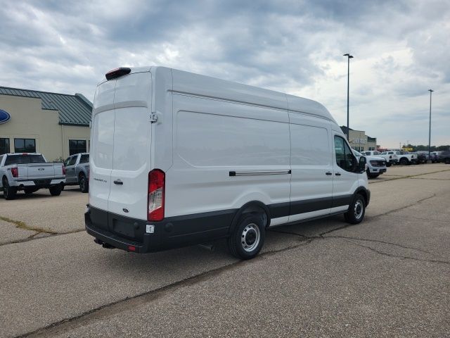 2025 Ford Transit photo 16