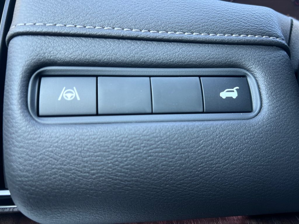 2026 Nissan Armada Platinum photo 11