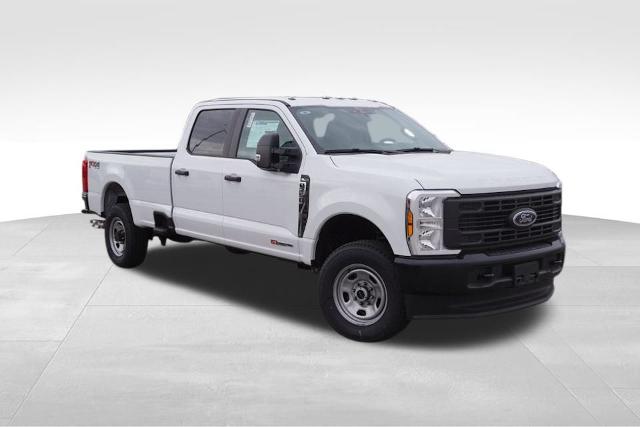 2025 Ford F-350 Super Duty XL's photo
