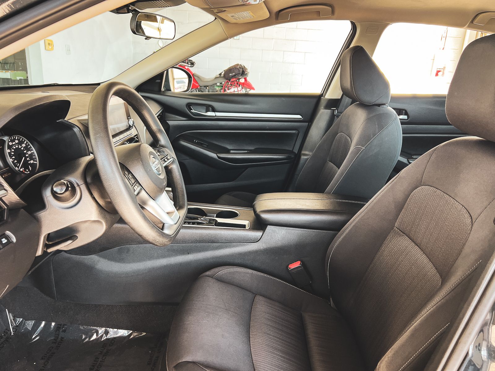 2022 Nissan Altima 2.5 SV photo 22