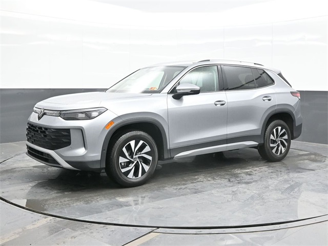 2026 Volkswagen Tiguan S's photo