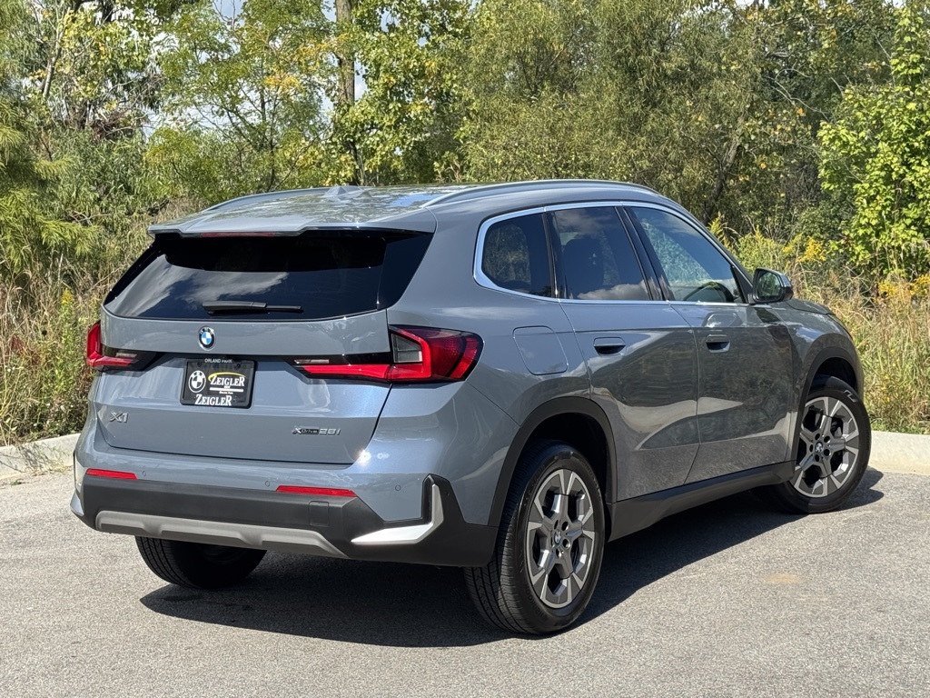 2023 Bmw X1 XDrive28i photo 3
