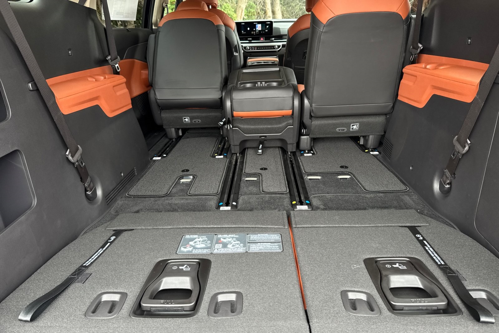 2026 Kia Carnival EX photo 10