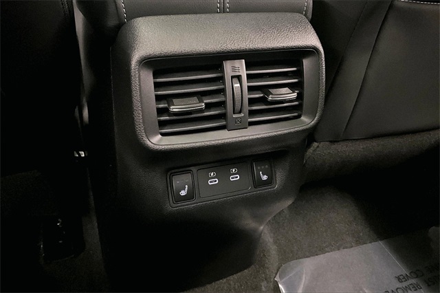 2025 Nissan Murano Platinum photo 18