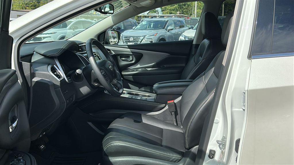 2024 Nissan Murano SV photo 10