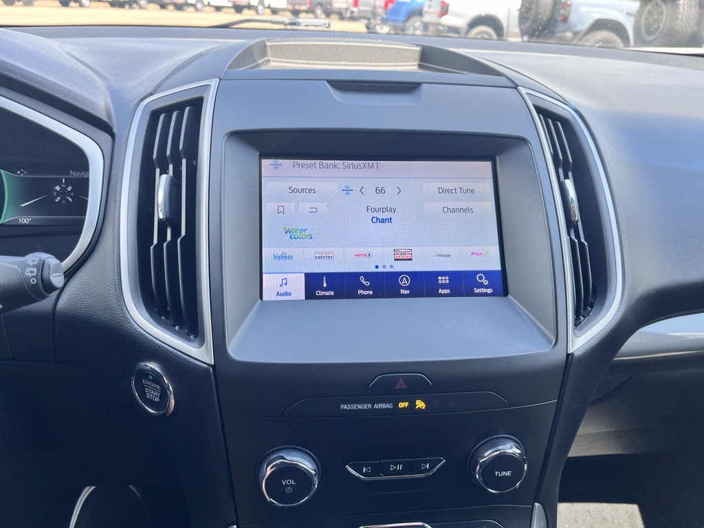 2020 Ford Edge SEL photo 13