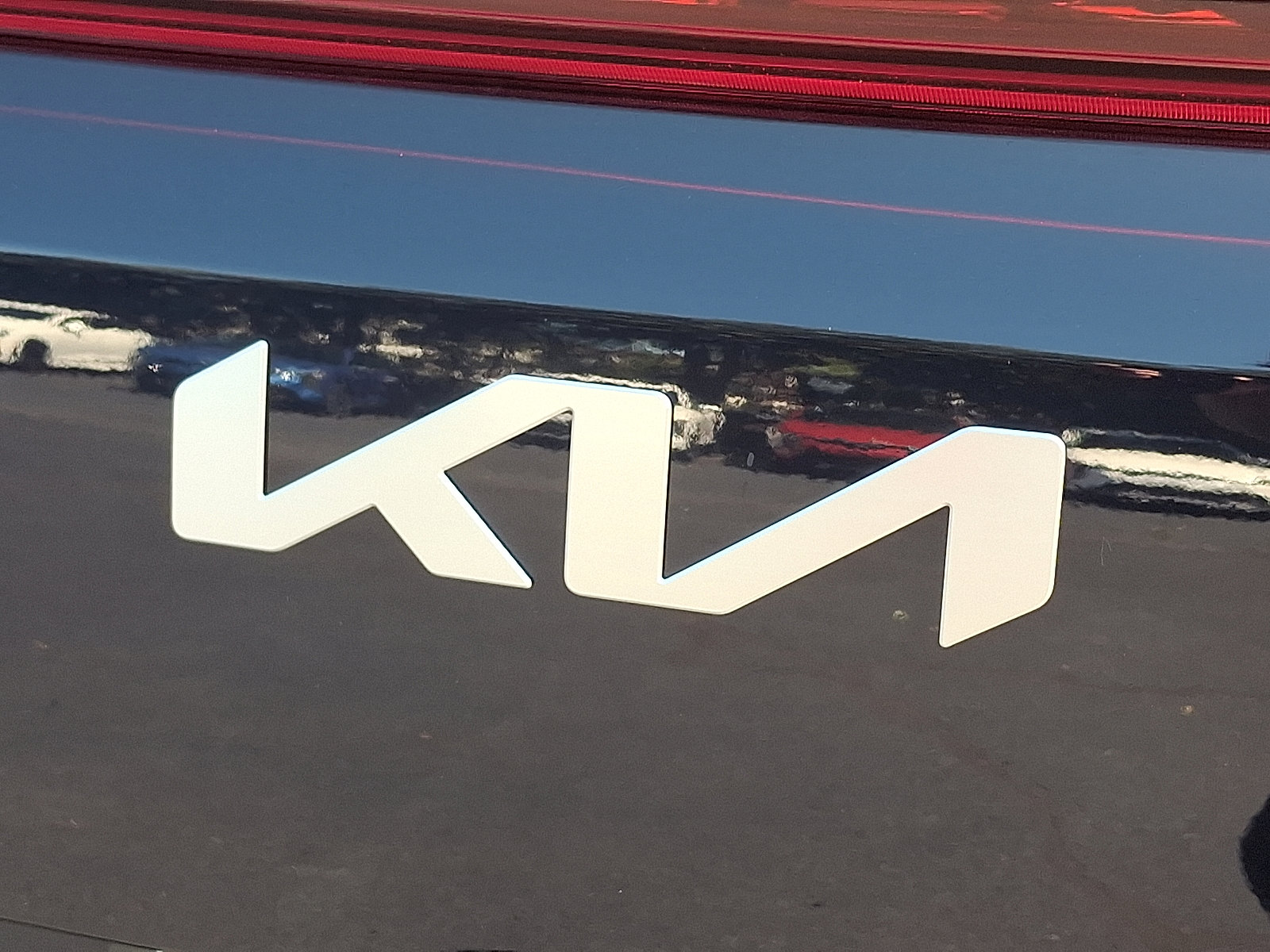 2026 Kia Carnival EX photo 9
