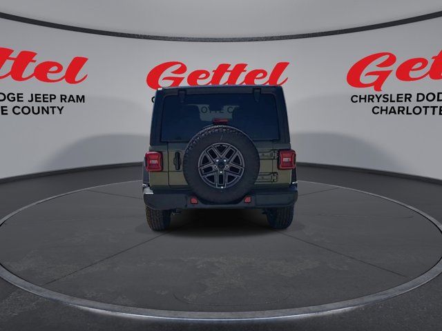 2025 Jeep Wrangler photo 7