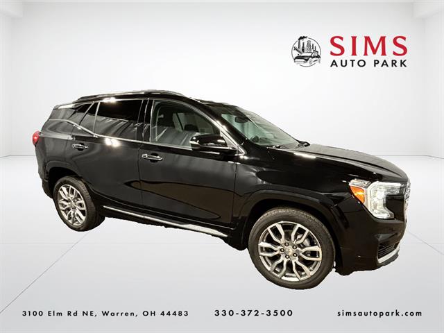 2023 GMC Terrain Denali's photo