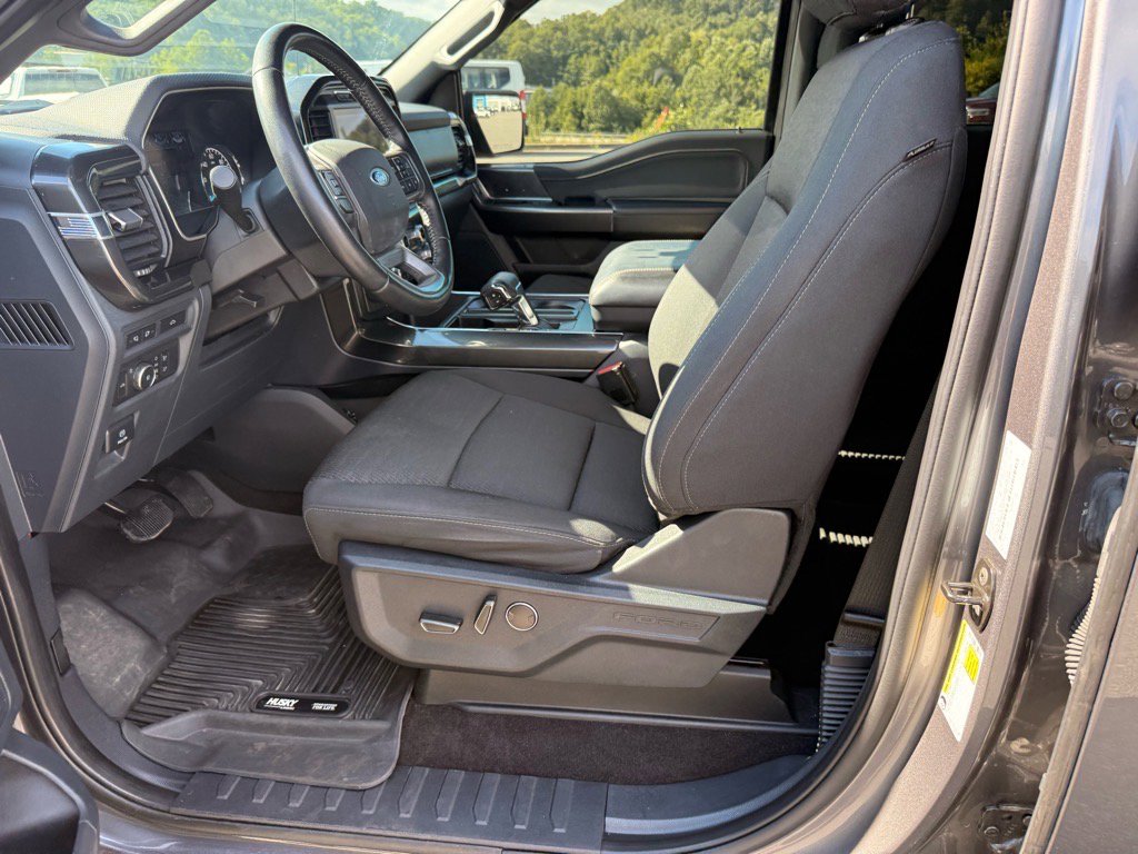 2021 Ford F-150 XLT photo 10