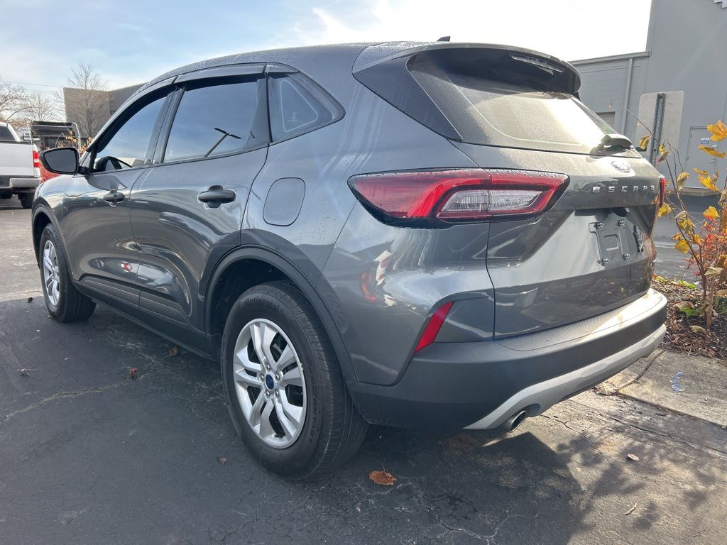 2023 Ford Escape Base photo 3