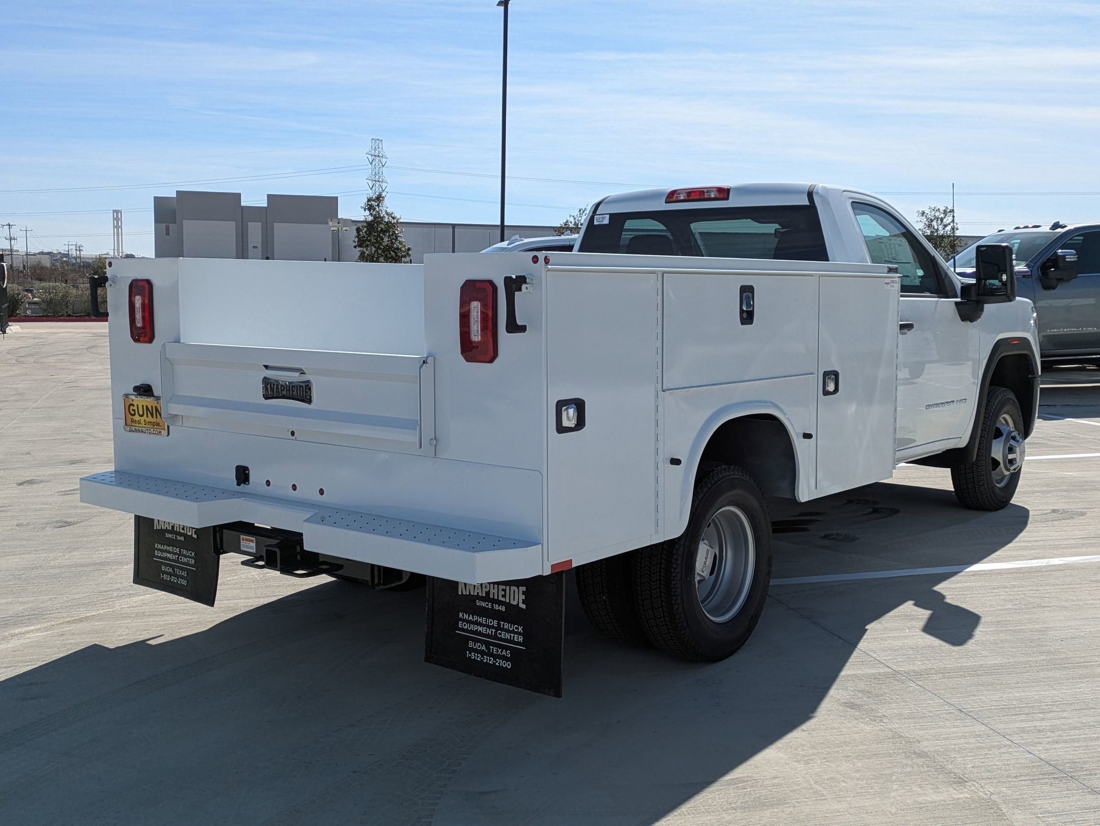 2024 Gmc Sierra 3500 HD Pro photo 3