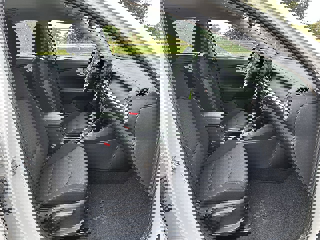 2024 Kia Forte LXS photo 25