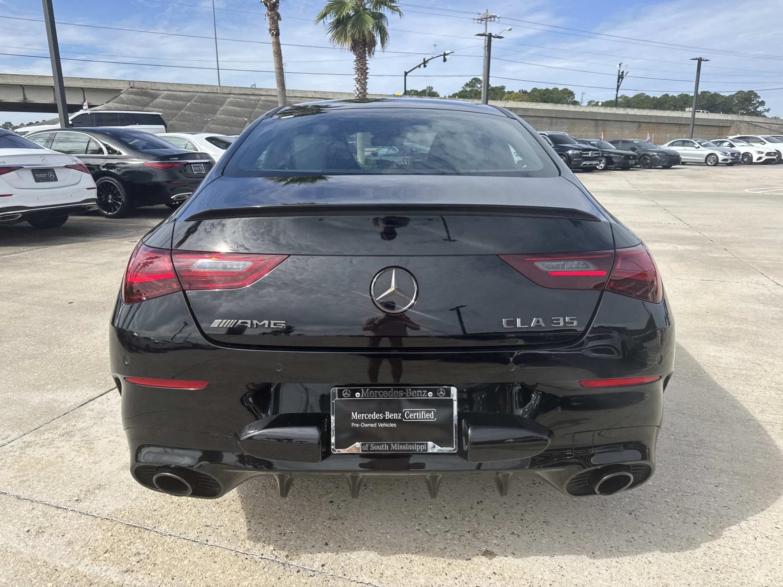 2025 Mercedes Benz CLA 35 AMG 4MATIC photo 6