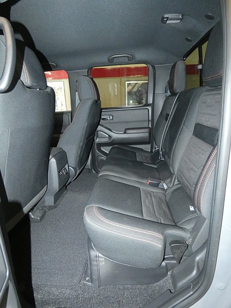 2023 Nissan Frontier Crew Cab PRO-4X photo 17
