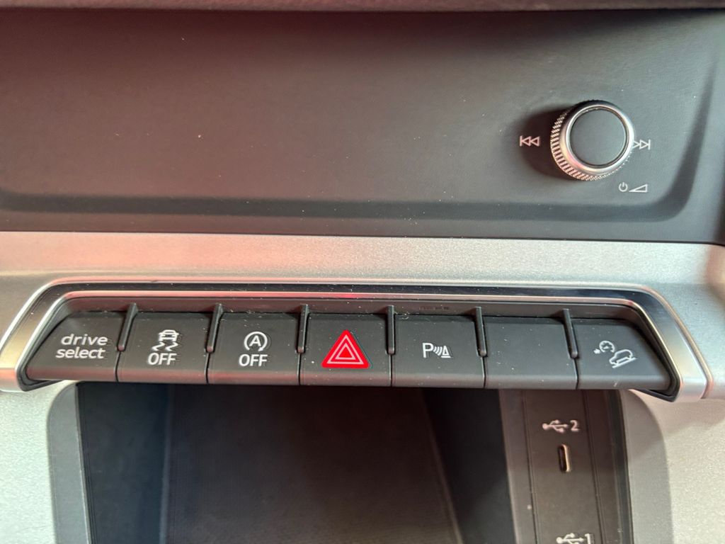 2022 Audi Q3 Premium photo 25