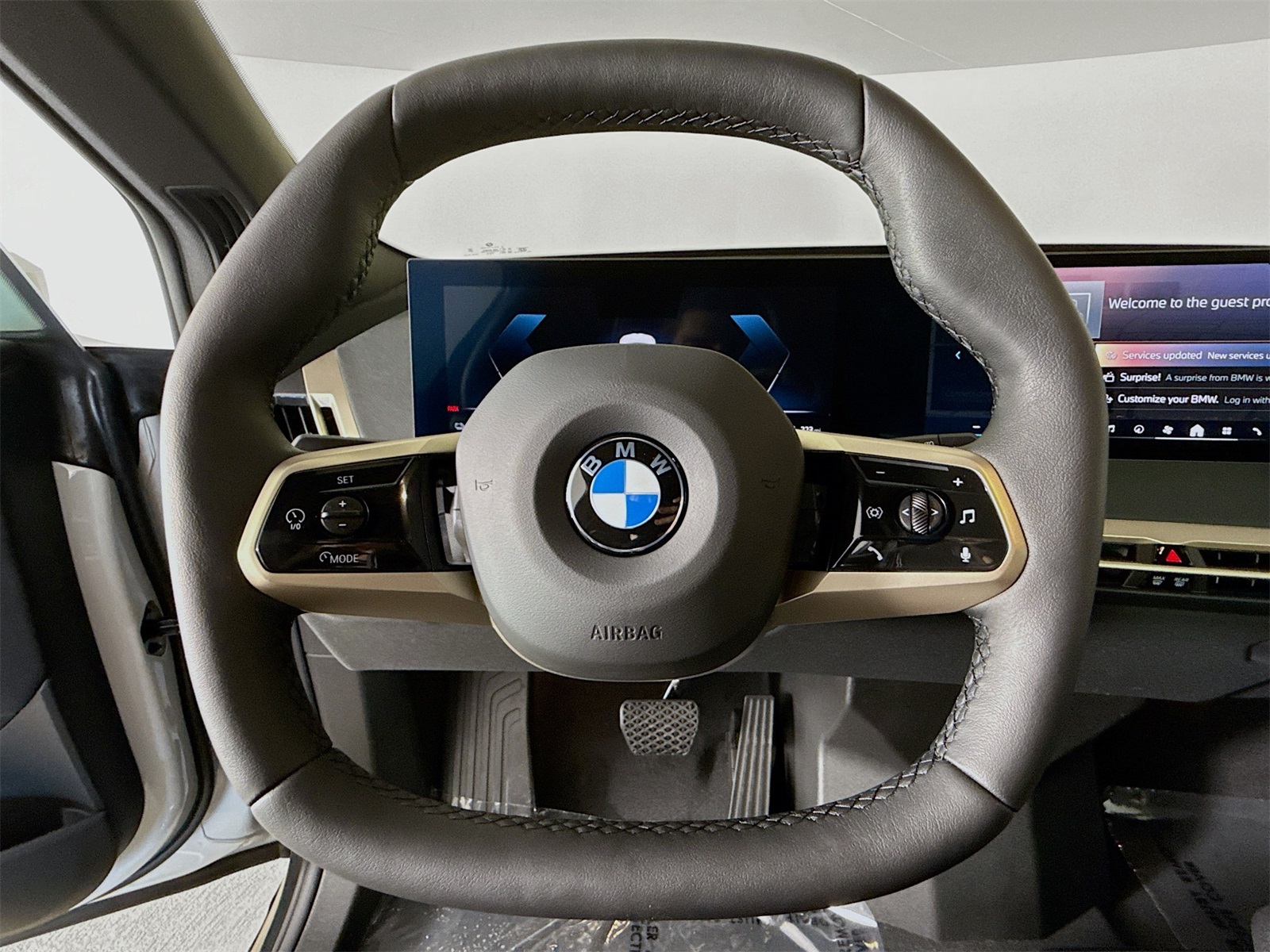 2026 Bmw iX photo 11