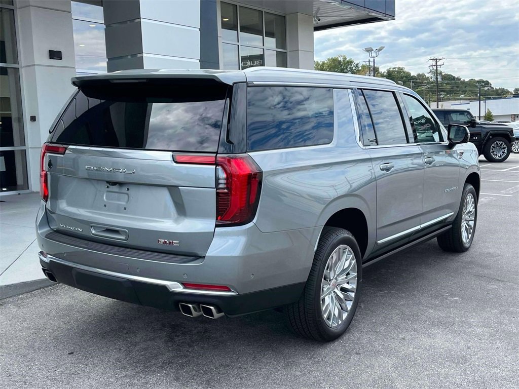 2025 Gmc Yukon XL Denali photo 3