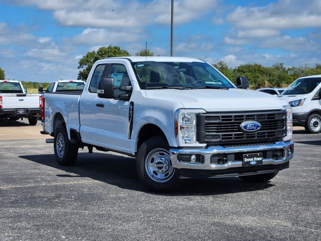 2026 Ford F-250 XL photo 2