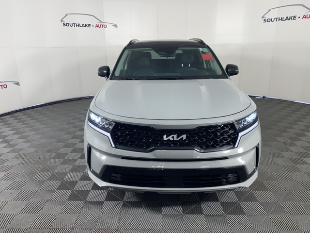 2022 Kia Sorento EX photo 2