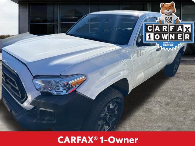 2022 Toyota Tacoma SR Access Cab photo 2