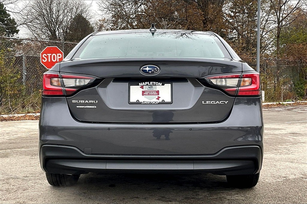 2025 Subaru Legacy Limited photo 3