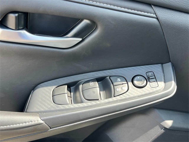 2025 Nissan Sentra SV photo 20