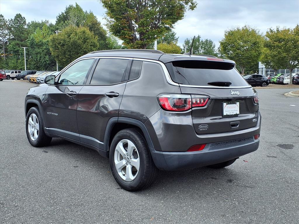 2019 Jeep Compass Latitude photo 24