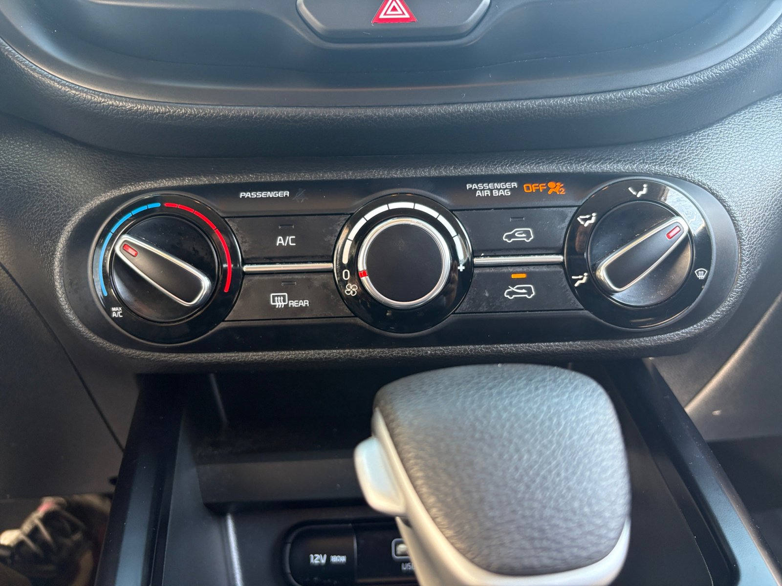 2024 Kia Soul LX photo 20