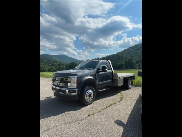 2023 Ford F-600's photo