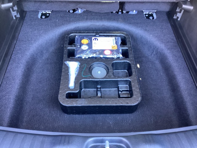 2025 Jeep Compass Limited photo 13