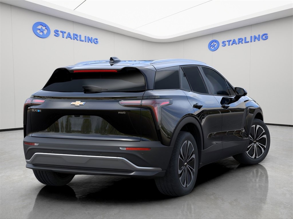 2025 Chevrolet Blazer EV photo 4