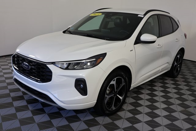 2023 Ford Escape ST-Line Select photo 4