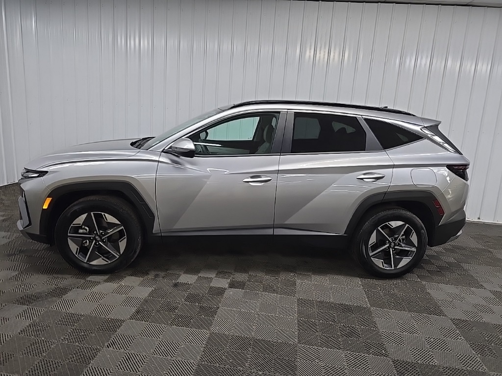 2025 Hyundai Tucson Hybrid SEL Convenience photo 4