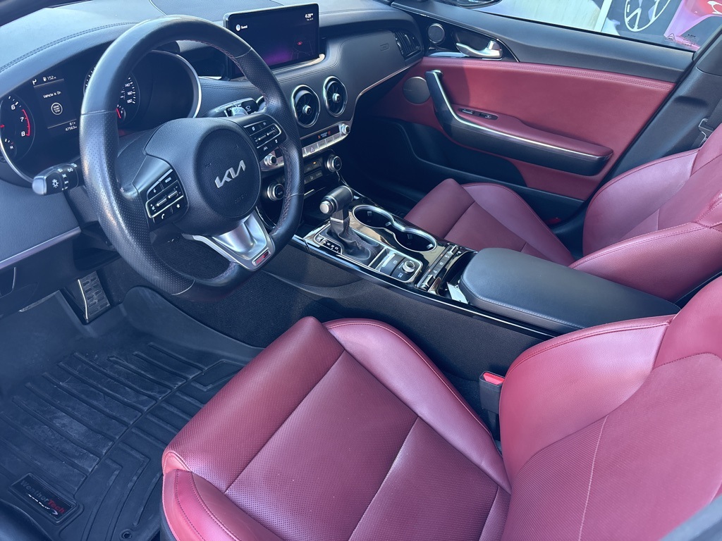 2022 Kia Stinger GT-Line photo 8