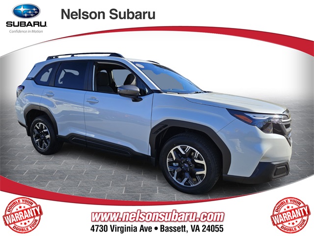 2025 Subaru Forester Premium's photo