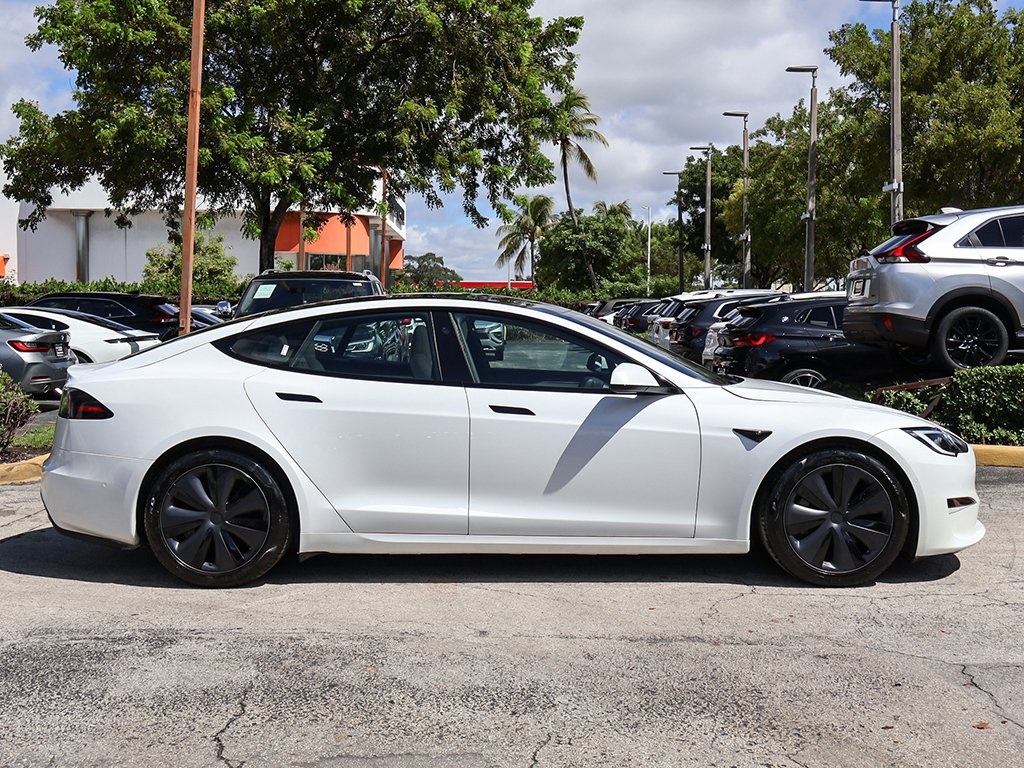 2022 Tesla Model S photo 12