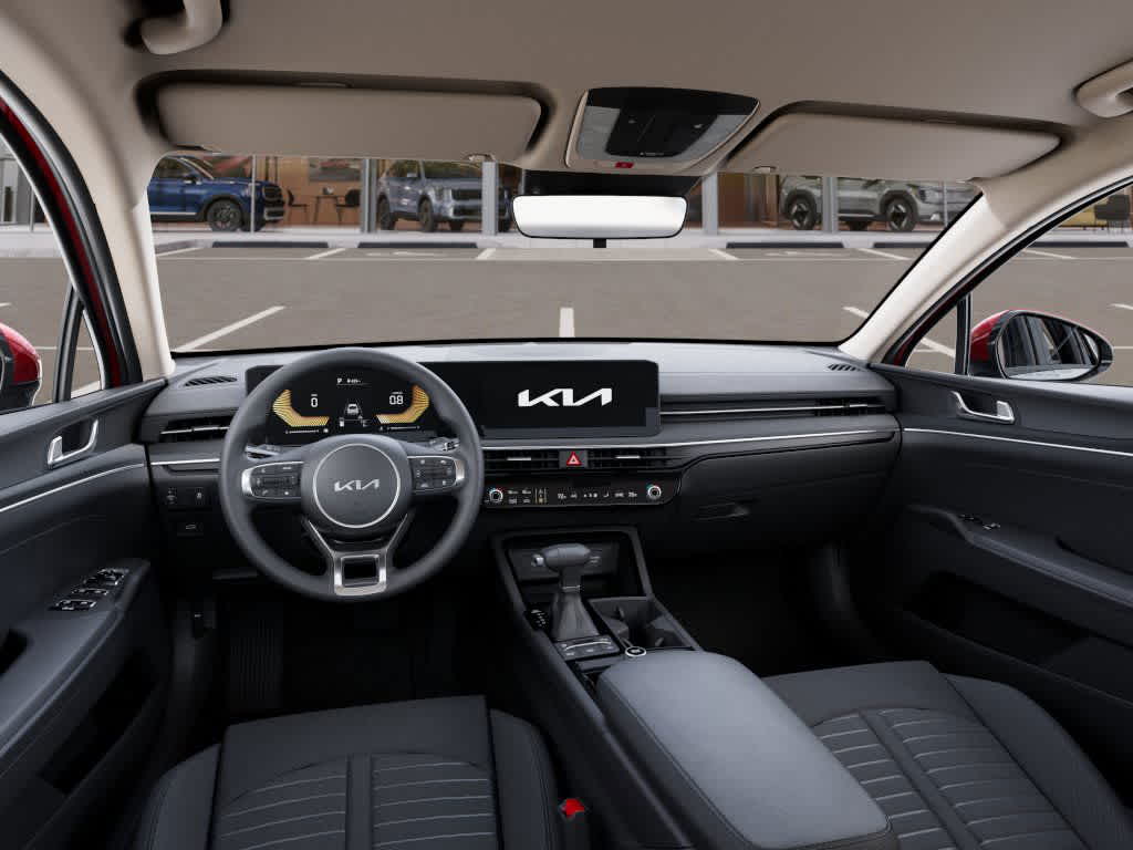 2025 Kia K5 LXS photo 13