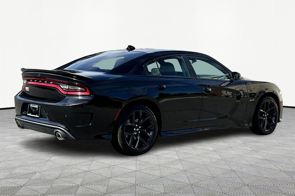 2019 Dodge Charger R/T photo 8