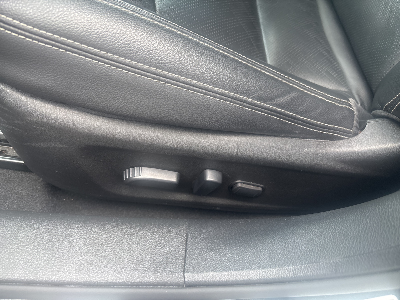 2023 Nissan Altima 2.5 SL photo 10