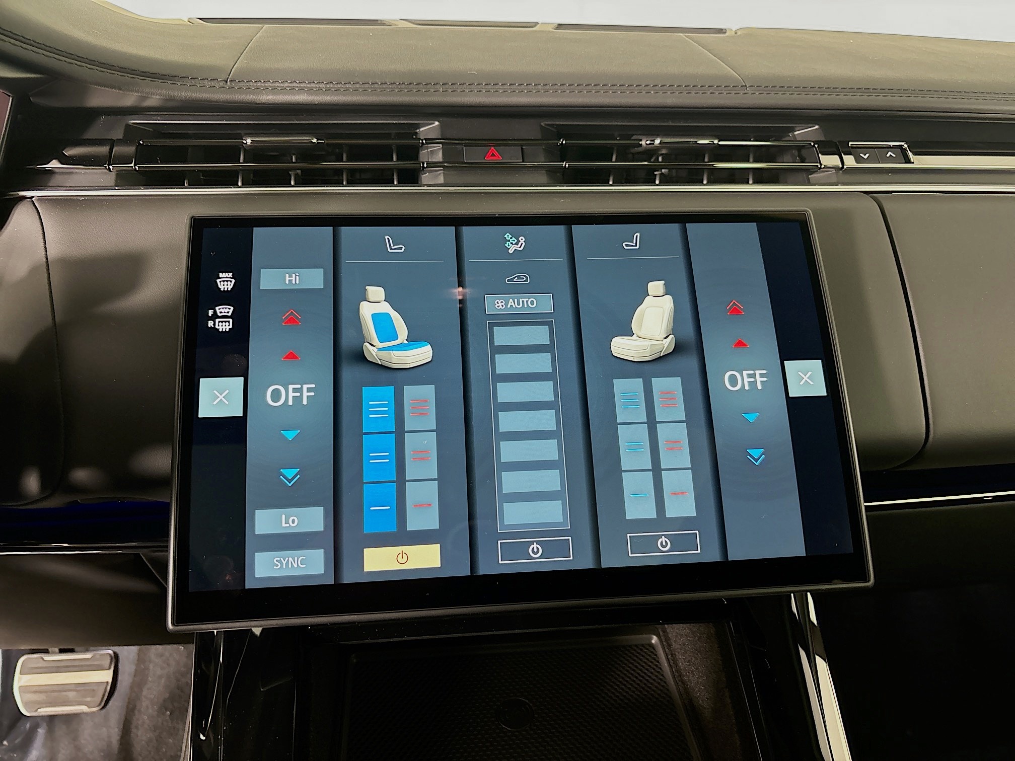2025 Land Rover Range Rover Sport SE photo 15