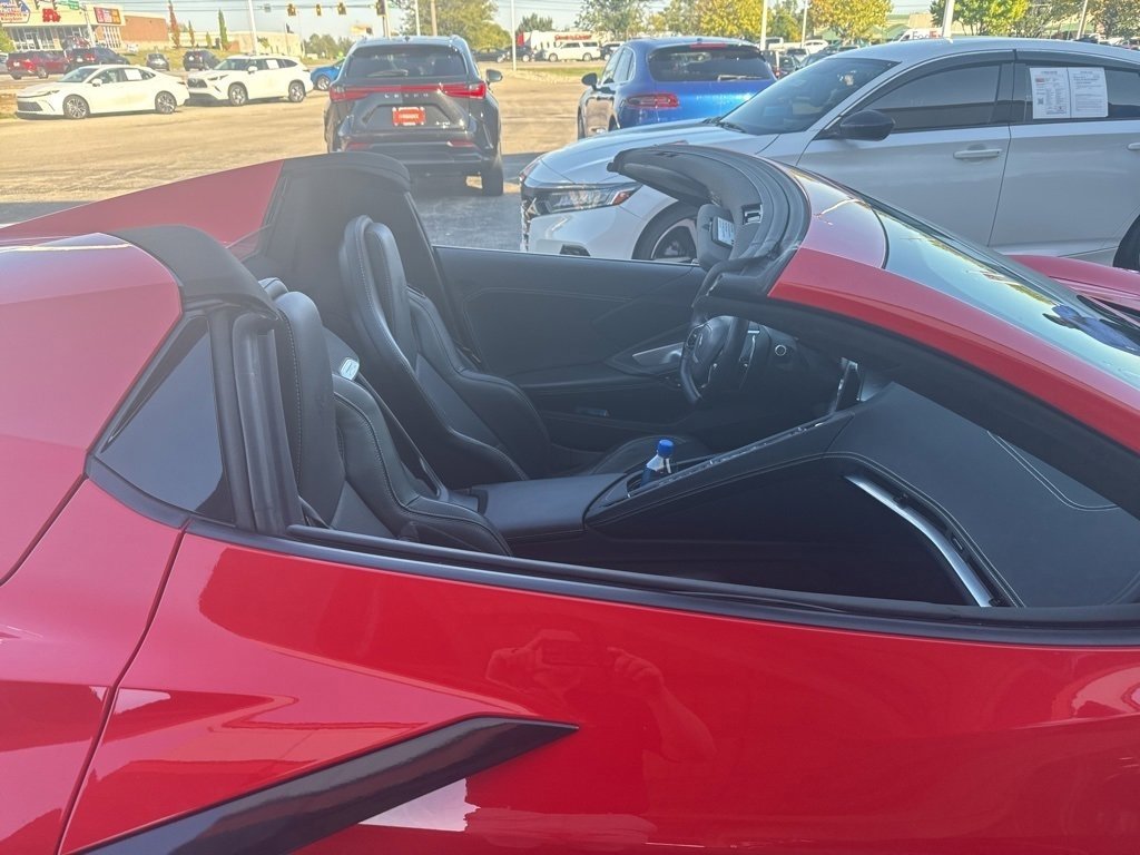 2023 Chevrolet Corvette Stingray photo 3