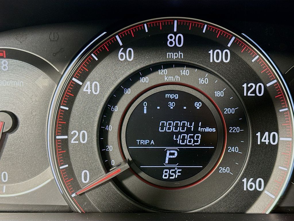 2017 Honda Accord Sport SE photo 10