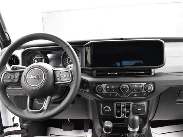 2025 Jeep Gladiator Sport photo 9