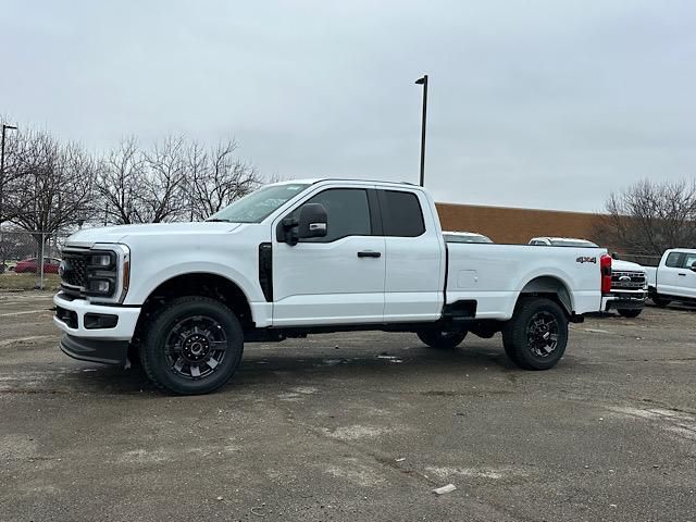 2025 Ford F-250 XL photo 3
