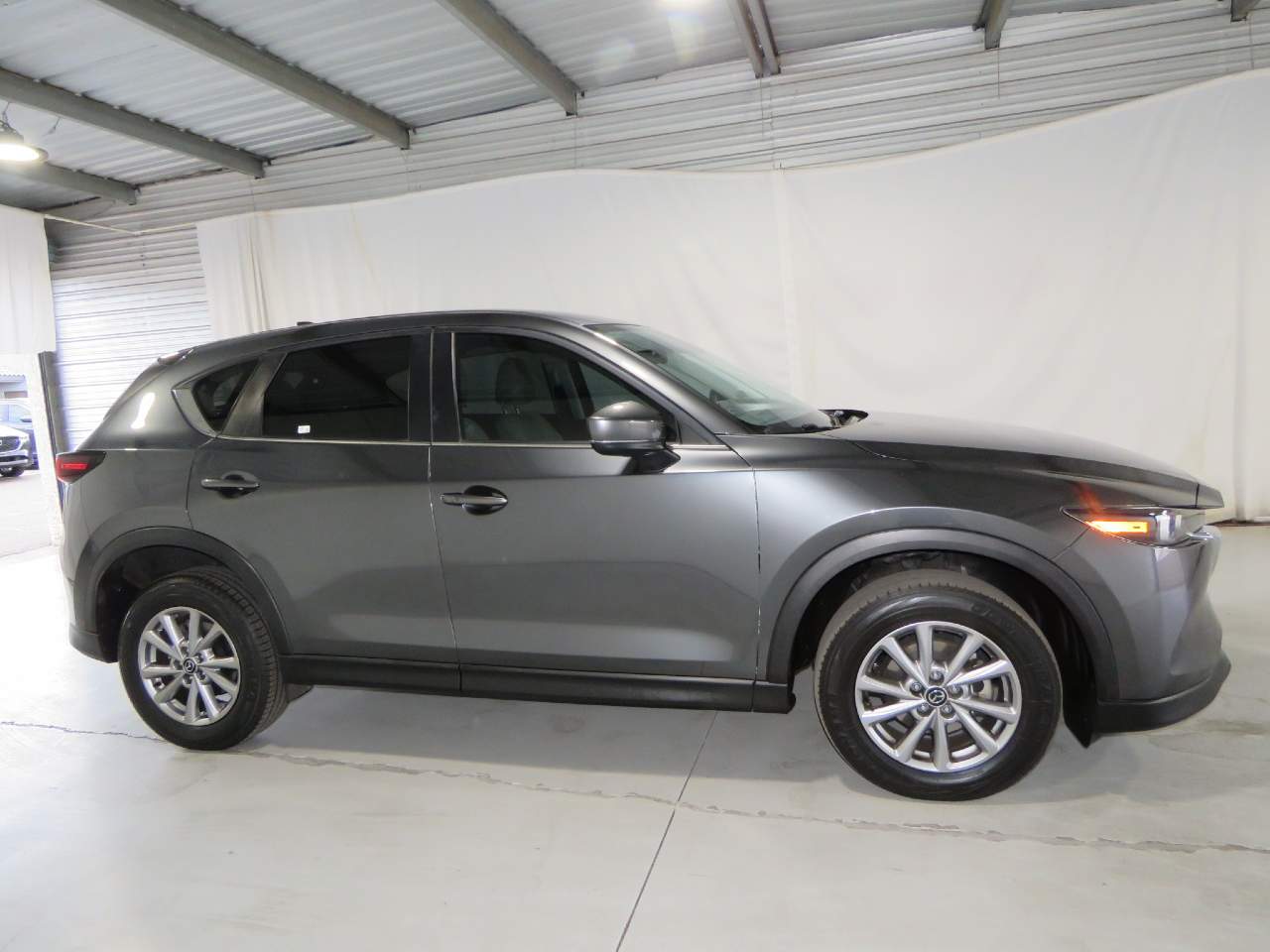 2023 Mazda CX-5 2.5 Select photo 6